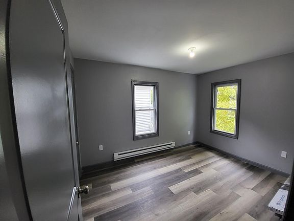 2nd image of 47 Orange Ave APT B