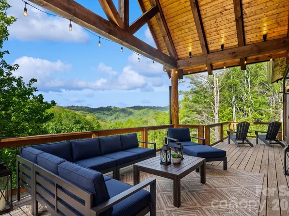 750 Silver Springs Dr W #43, Banner Elk, NC 28604