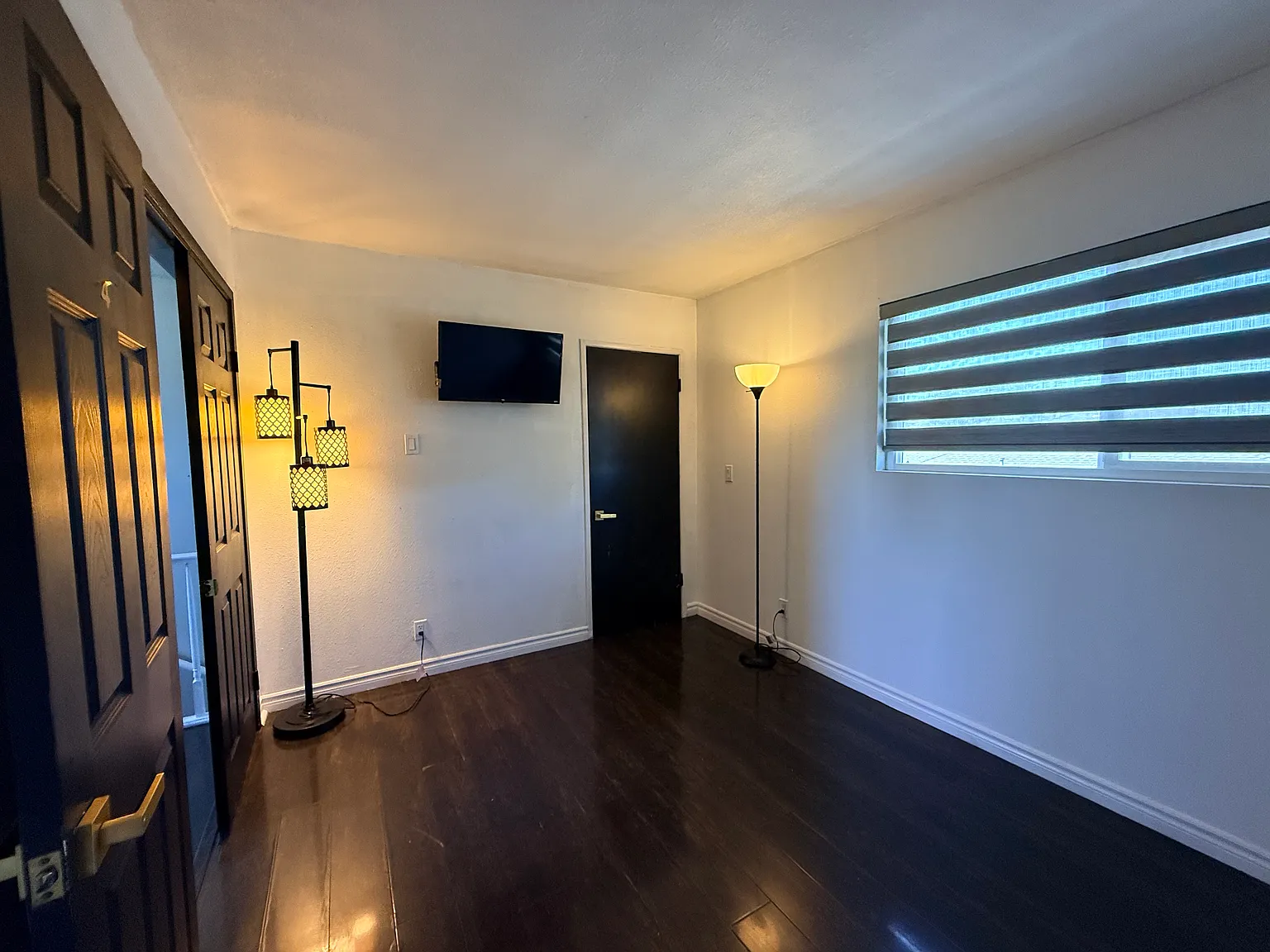 Louise St, Garden Grove — Photo 1