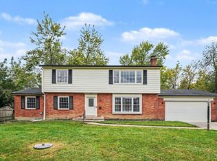 3113 Sunnyhollow Ln, Cincinnati, OH 45239