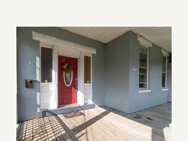 342 Rockdale Ave #1 — Photo 4