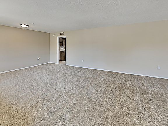 4th image of 9722 W Mockingbird Dr