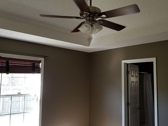 5th image of 3652 Kendra Ct S