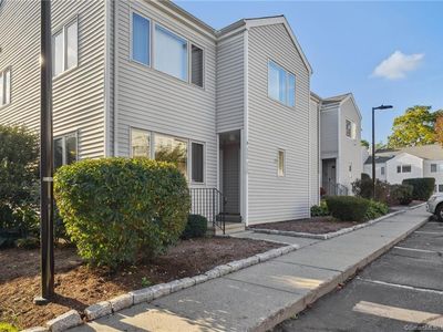 1484 Capitol Avenue #F605, Bridgeport, CT, 06604