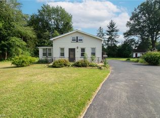 107 Massachusetts Ave, Poland, OH