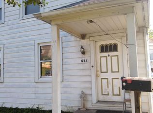 1233 Greystone Rd, Baltimore, MD 21227