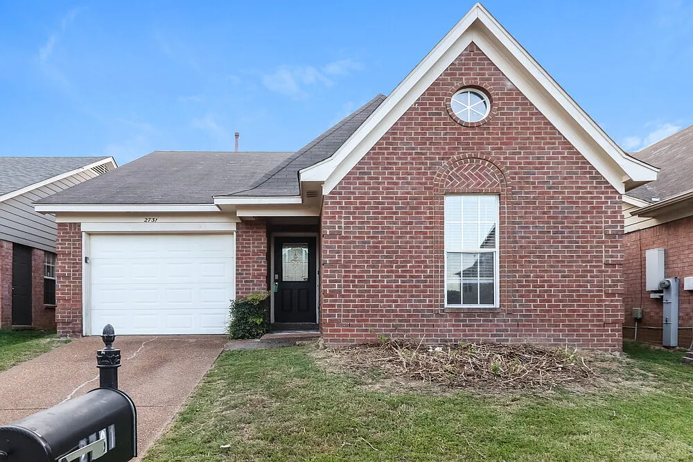 3 bed, 2.0 bath, 1153 sqft, $1,495 — Photo 1