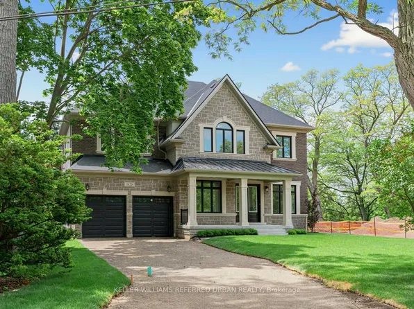 1429 Dundas Cres, Mississauga, ON L5C 1E8
