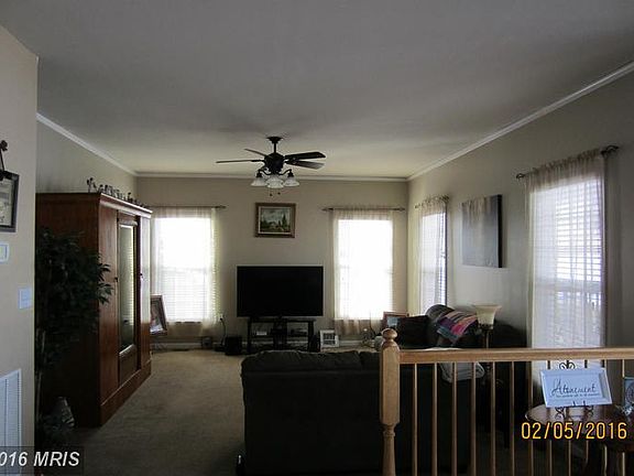 5th image of 117 Orleans Dr