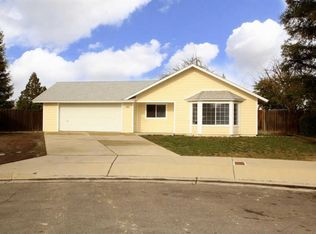 325 Simone Ct, Fowler, CA 93625