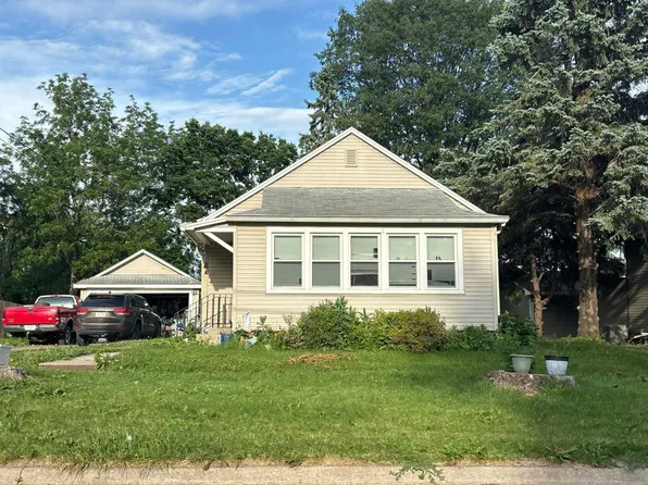 509 S 1st St, Knoxville, IA 50138