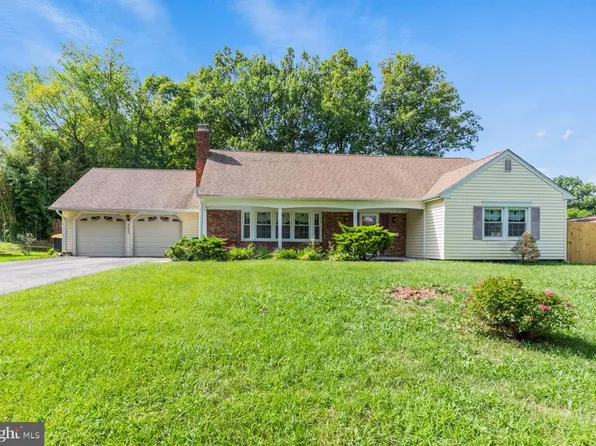 9203 Twin Hill Ln, Laurel, MD 20708