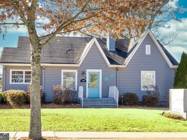 449 S Hill St, Buford, GA 30518