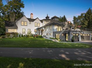 352 Plymouth Rd SE, East Grand Rapids, MI
