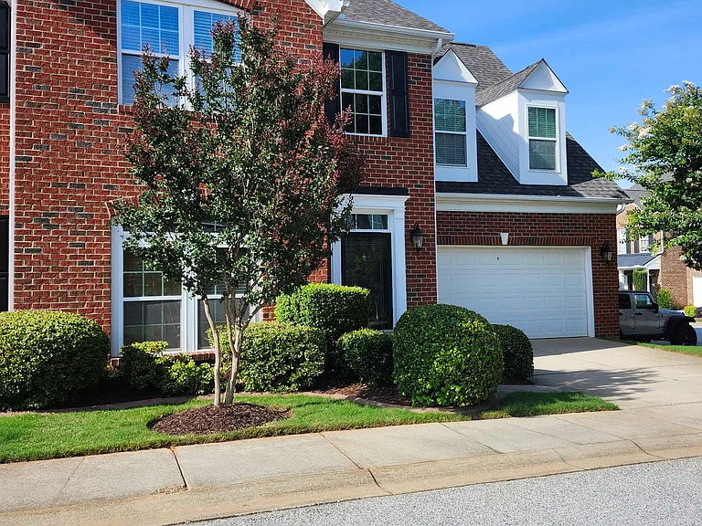 2 Dillworth Ct #1 — Photo 1