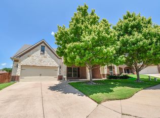 630 Celeste Ln, Burleson, TX 76028