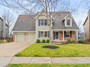 6106 W 158th St, Overland Park, KS 66223