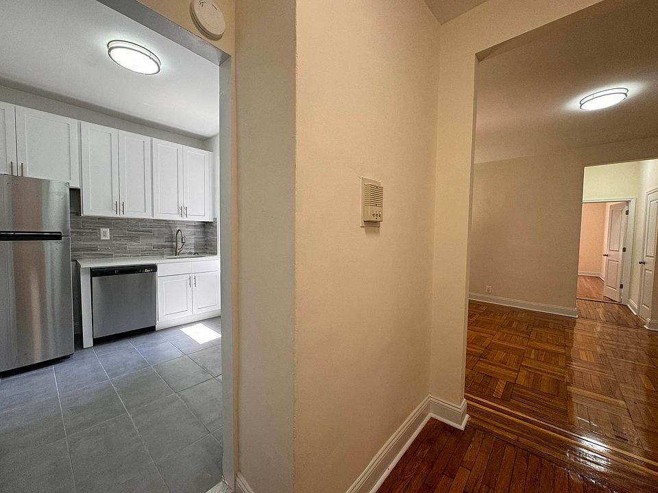 1st image of 83-44 Lefferts Blvd #1V