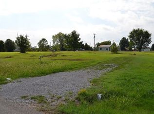 1102 E Highland St, Tecumseh, OK 74873