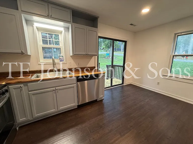 4309 Walnut Hollow Dr — Photo 6