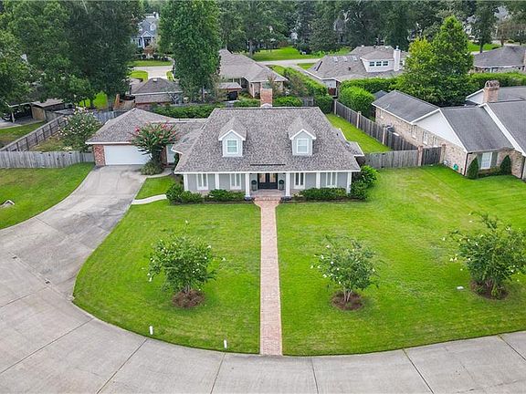 3rd image of 101 Bayou Perez Dr