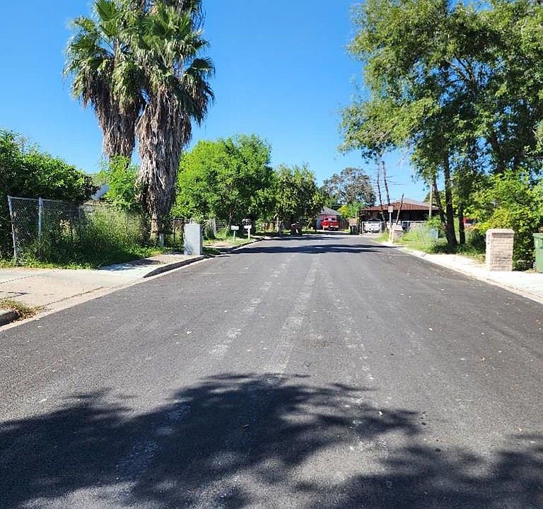 2nd image of 0 Kika De La Garza St