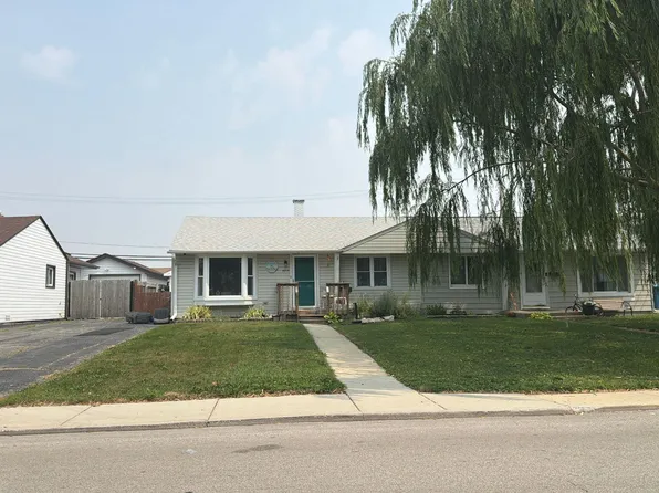 4214 W 87th Pl, Hometown, IL 60456