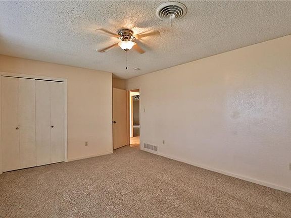 5th image of 4433 Flintrock Dr