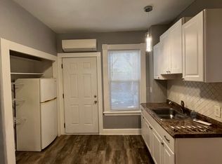 7 Home St APT 1R, Beverly, MA 01915