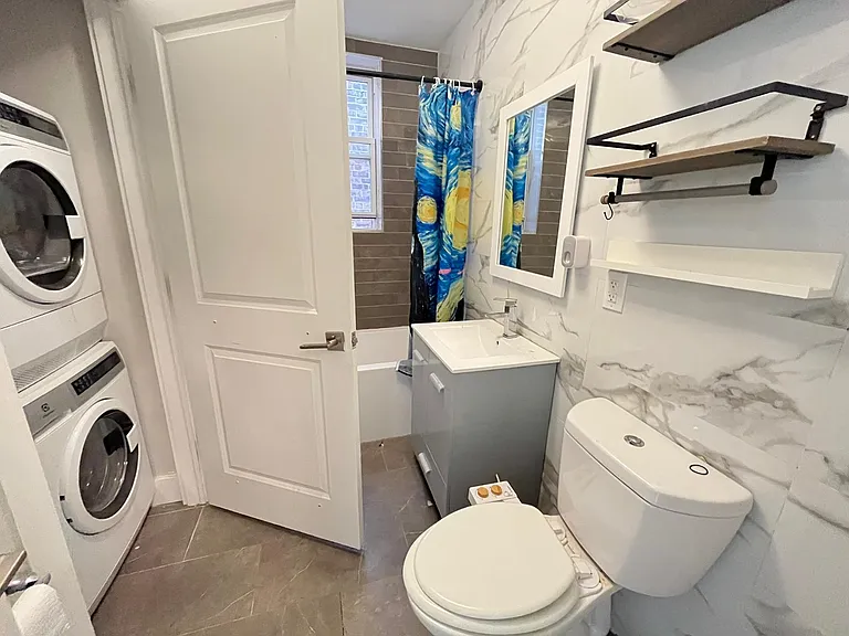 1 Britton St #35E — Photo 7