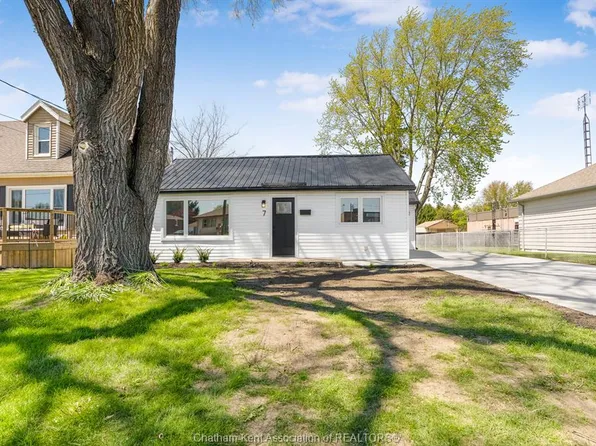 7 Oxley Dr, Chatham Kent, ON N7L 2K5