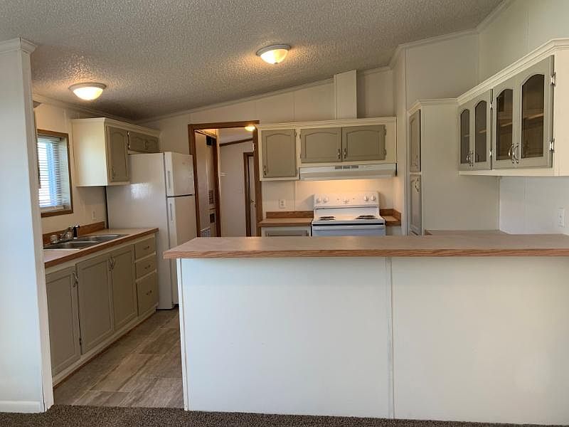 1st image of 966 Jerald Dr #966