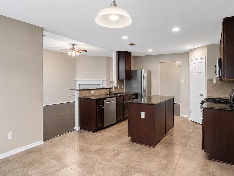 13903 Bellows Gate Ct — Photo 10