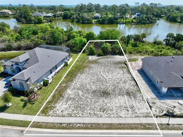 128 N Lakewalk Dr, Palm Coast, FL 32137