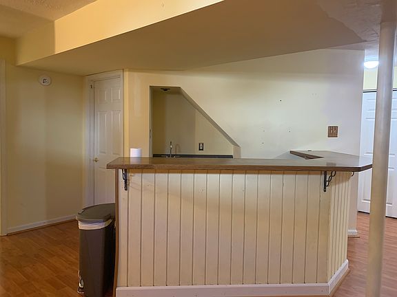 3rd image of 12195 Linden Linthicum Ln