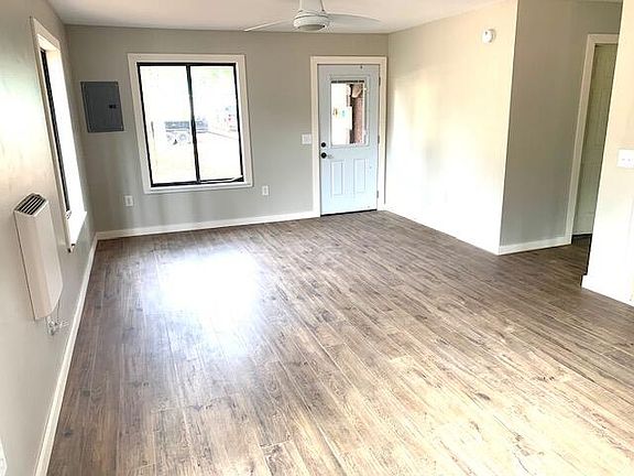 4th image of 21282 Saginaw Trl
