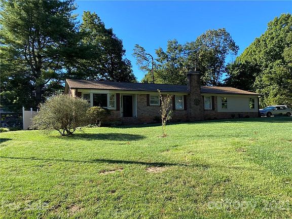 2nd image of 3223 Jurney Ave