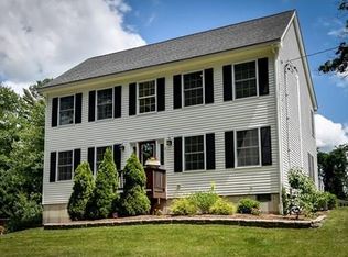 1 Pine Oak St, Holliston, MA 01746