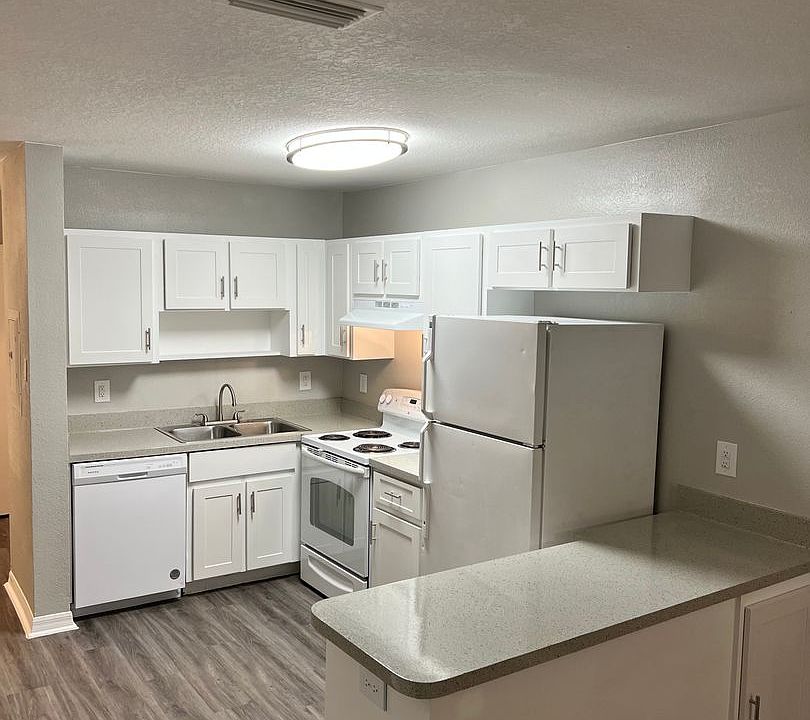 Uptown Townhomes Apartment Rentals Lutz, FL Zillow