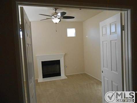 4th image of 11754 Desert Glen St