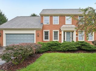 326 Olenview Cir W, Powell, OH