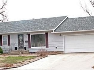 816 Woodland Ave, Minneapolis, KS 67467