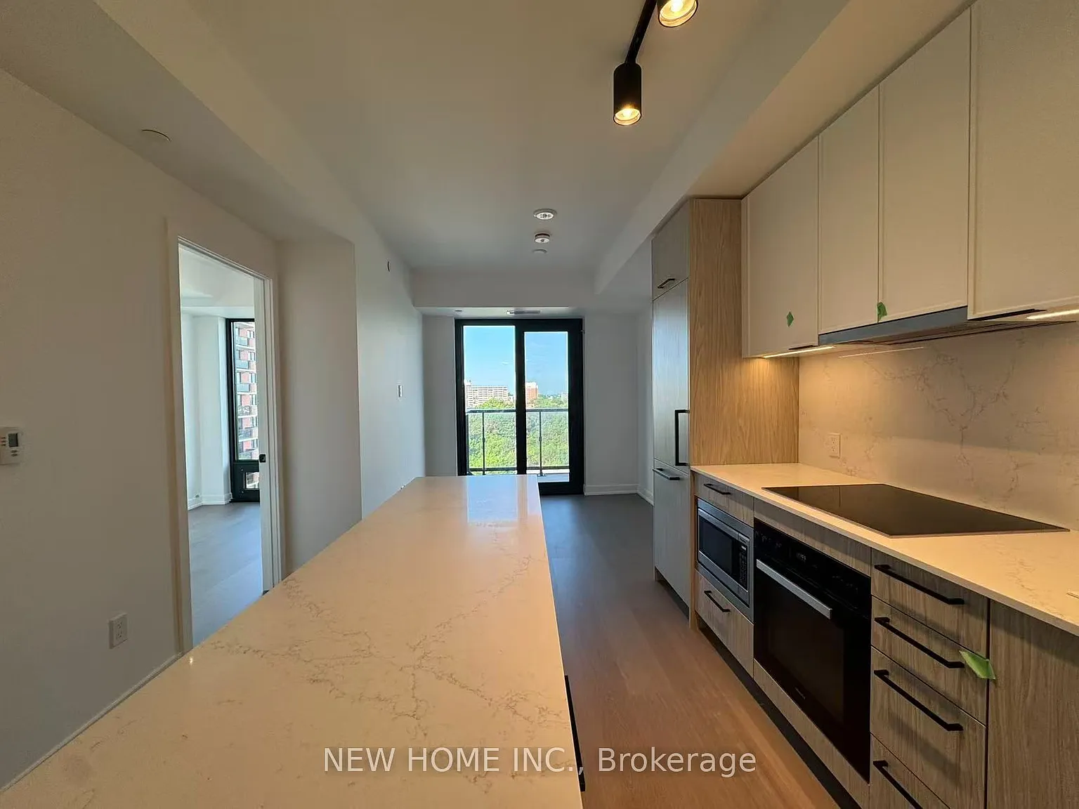 3 bed, $3,300 — Photo 4