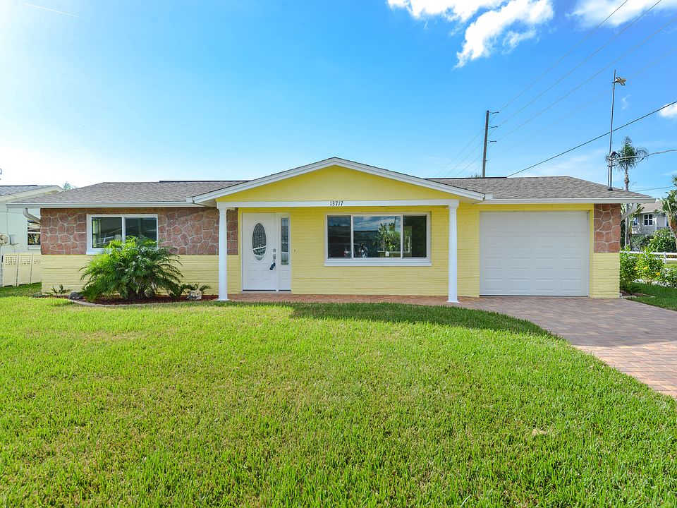 1st image of 13717 Lagoon Dr