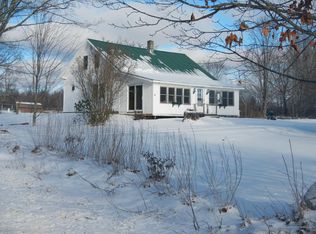 1552 Long Ridge Rd, Burlington, ME 04417