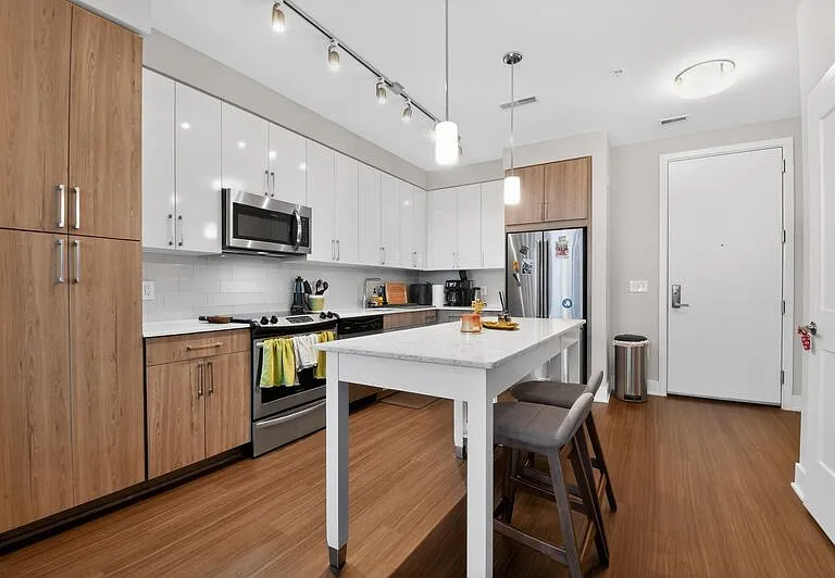145 Riverhaven Dr #1 — Photo 12