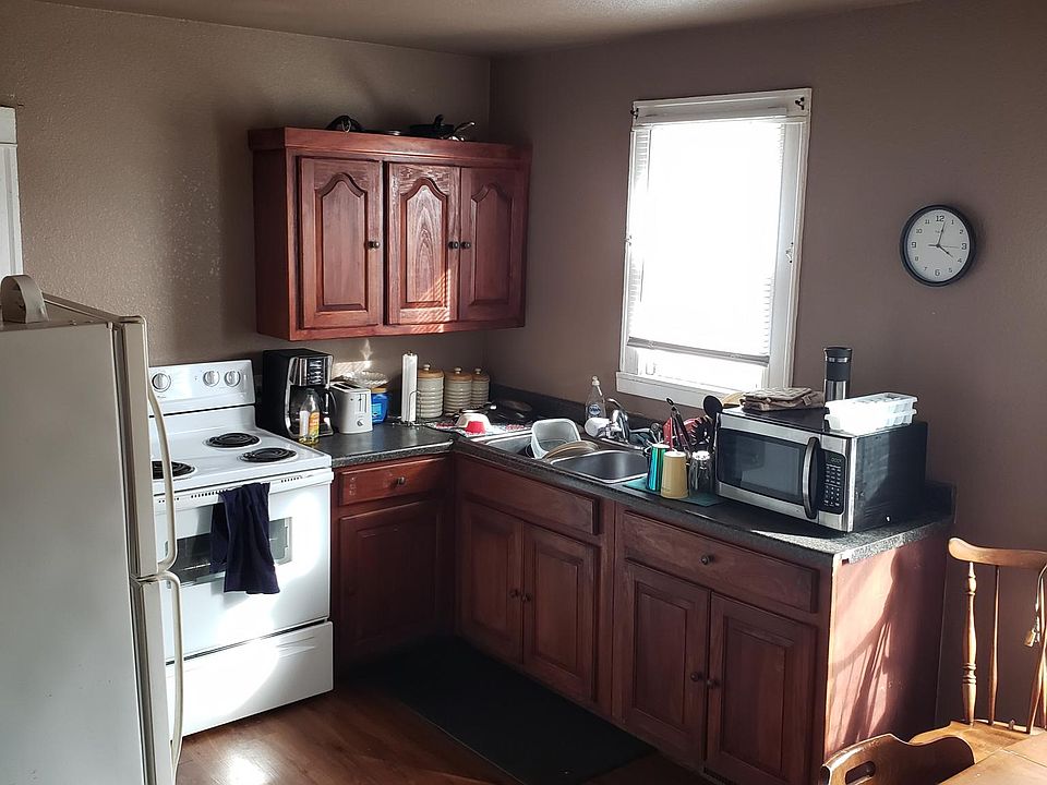 2nd image of 316 Jackson St #1