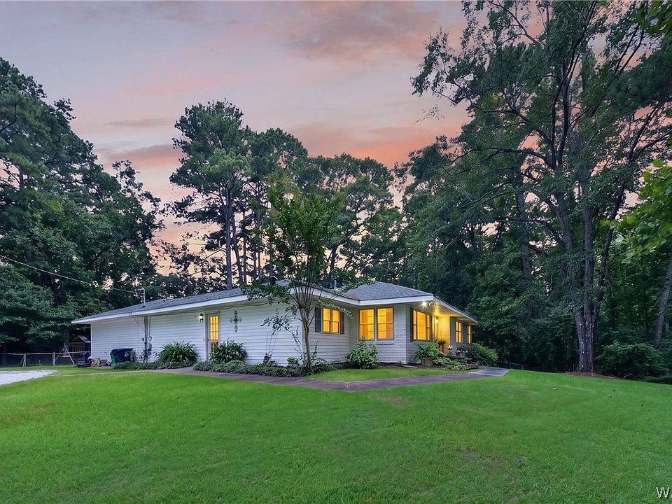 1st image of 4402 Lakeshore Dr