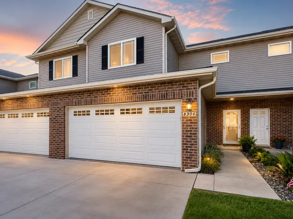 8306 Wilden Dr, Urbandale, IA 50322