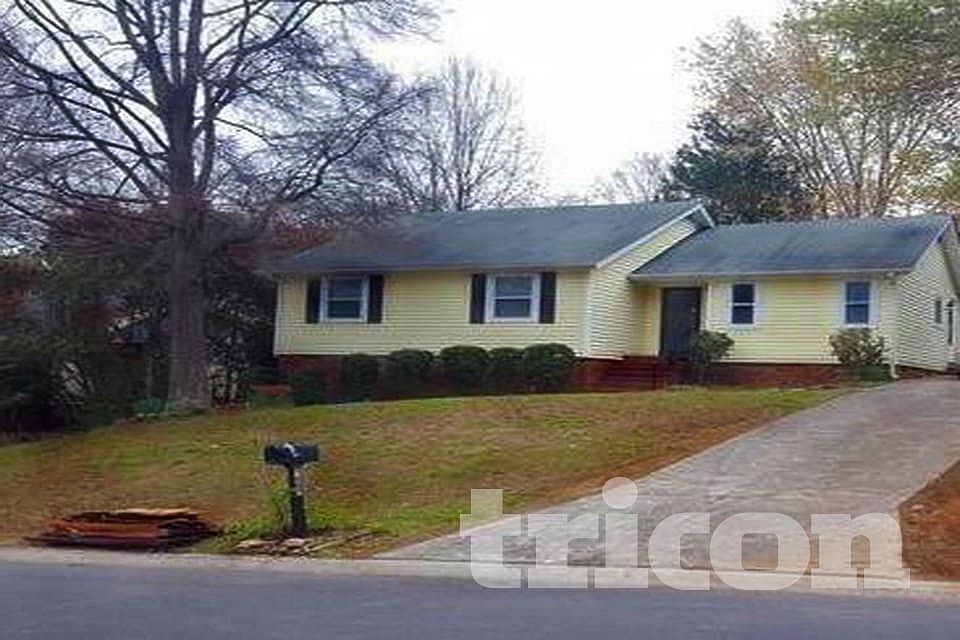 1st image of 9607 Barkridge Rd